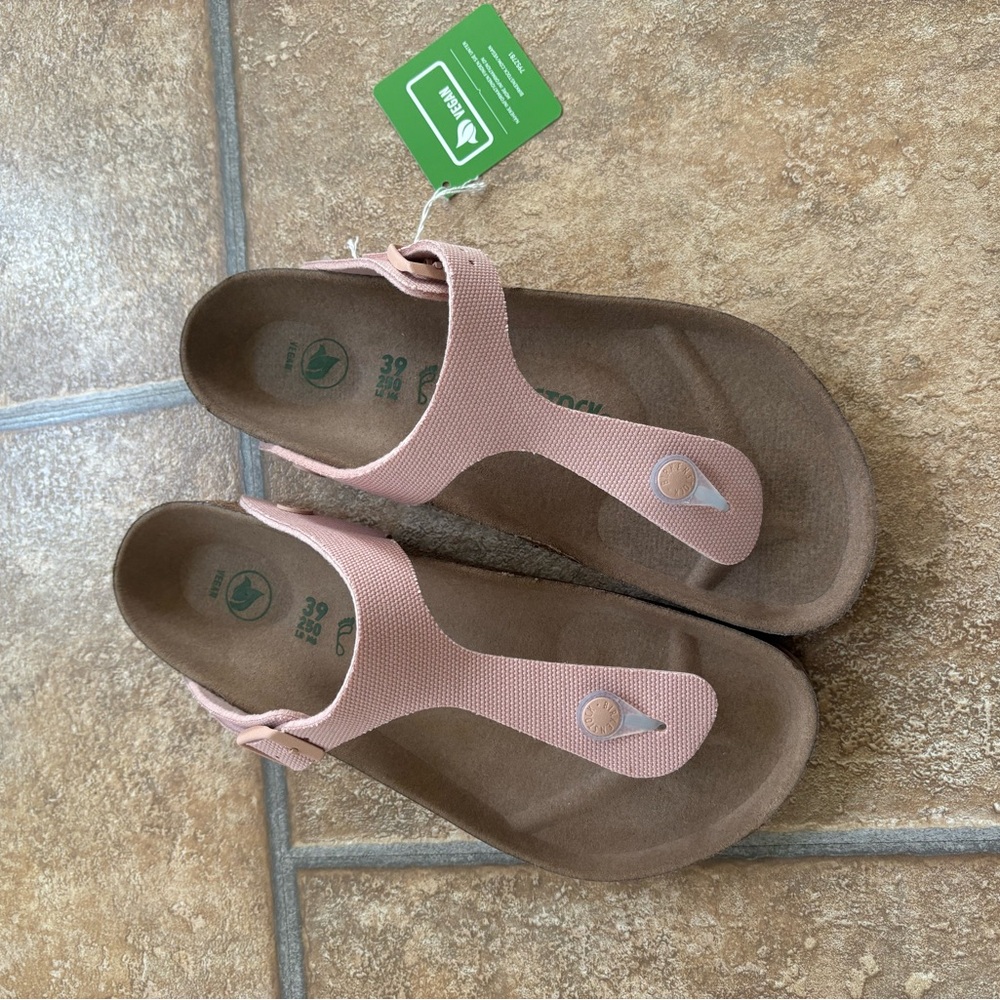 Soft Pink Birkenstock Gizeh